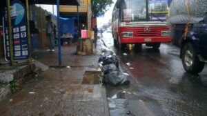 Practica común en días de lluvia.