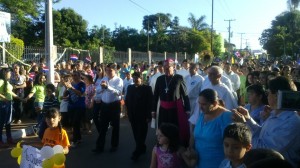 La procesión fue multitudinaria con presencia de las 16 capillas pertenecientes a la nueva parroquia