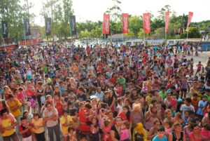 Según los organizadores fueron aproximadamente 2 mil personas las que asistieron al evento.