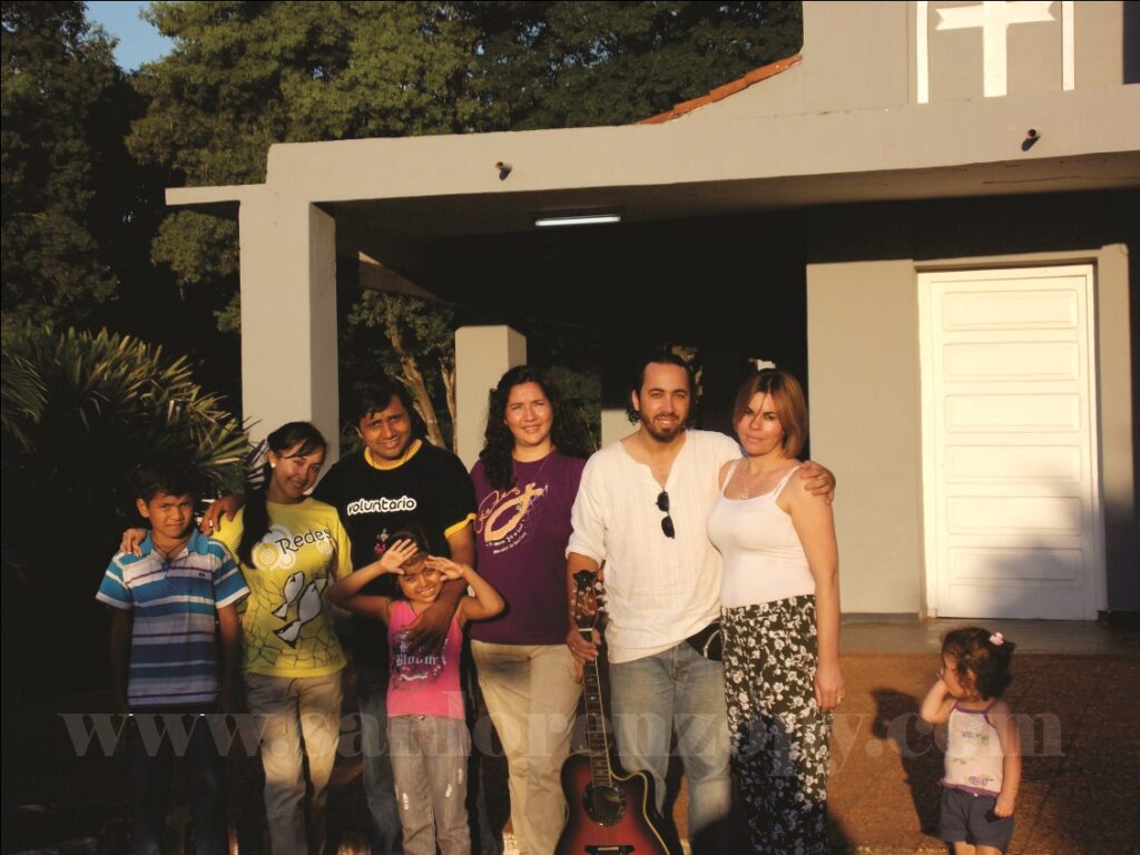 Parte del grupo "Redes" de la parroquia Virgen de los Remedios de calleí