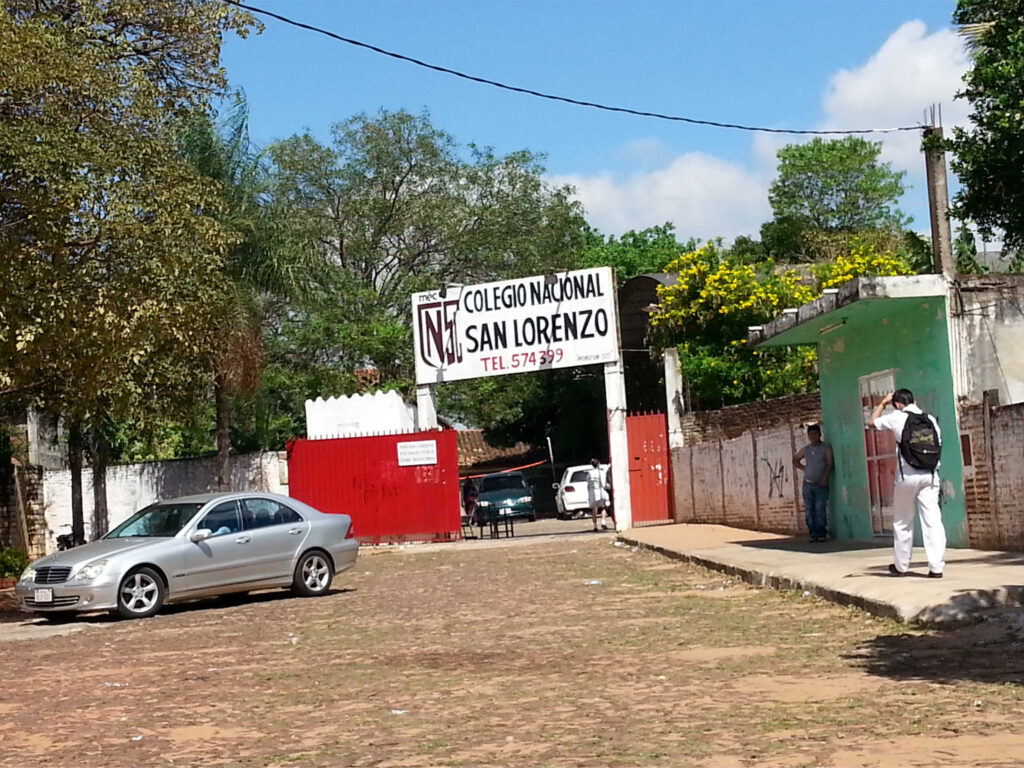 El Colegio Nacional San Lorenzo no es el único que atraviesa con este tipo de dificultades en San Lorenzo